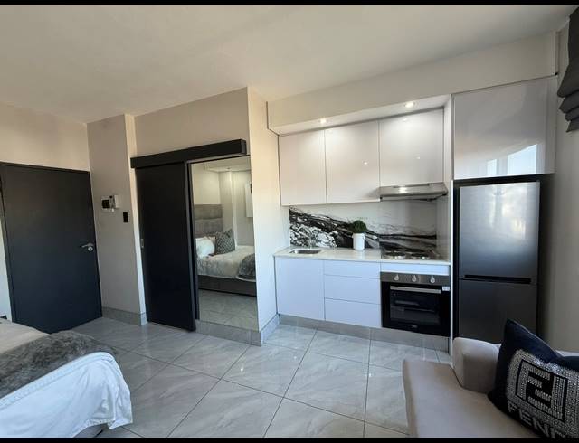 1 BEDROOM STUDIO APARTMENT FOR SALE IN BOKSBURG CENTRAL